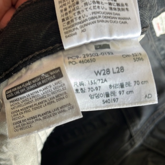 Levi’s 501 cropped skinny - Picture 8 of 9